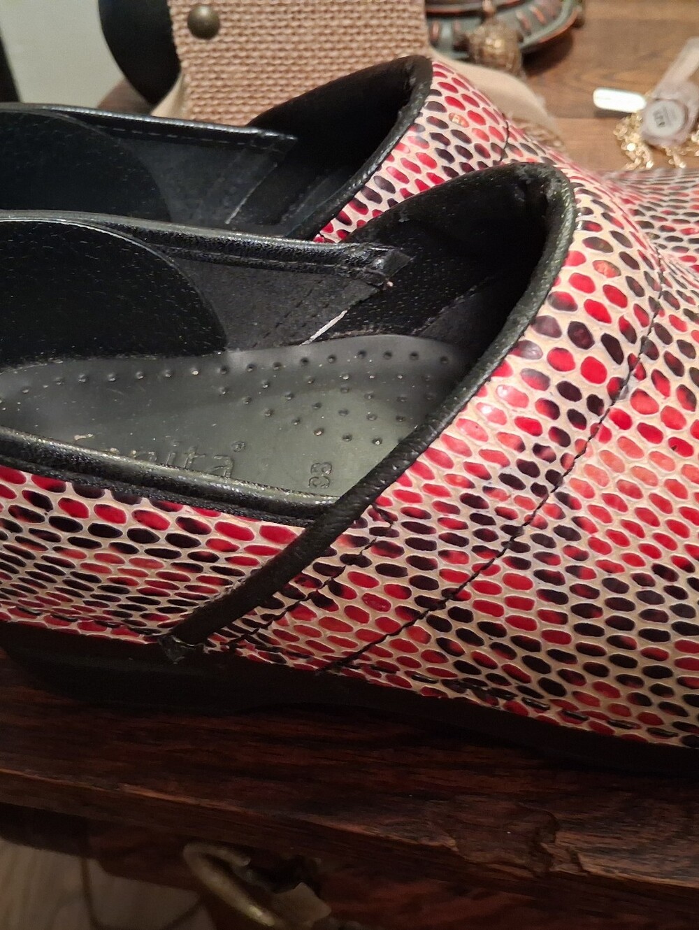 Shoes - Picture 9 of 10